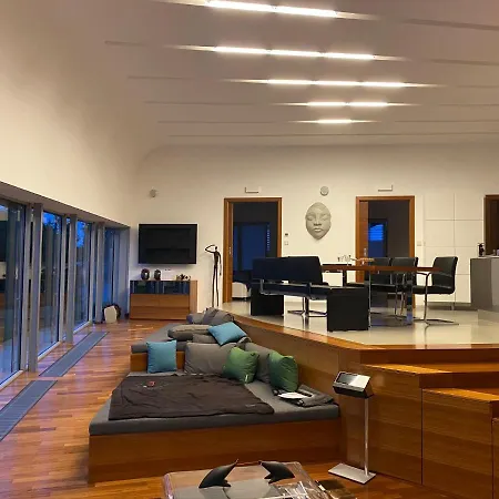Residence וילה